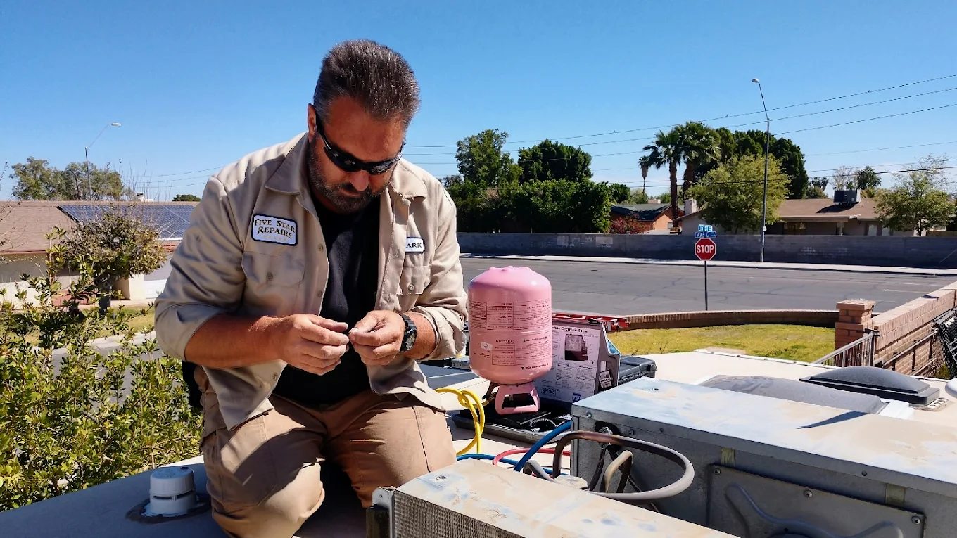 RV rooftop air conditioner maintenance